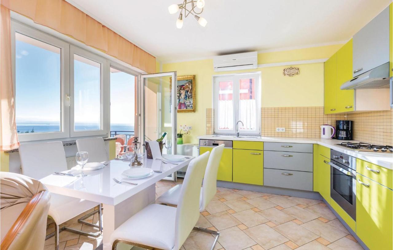 Stunning Apartment In Volosko With House Sea View Екстер'єр фото
