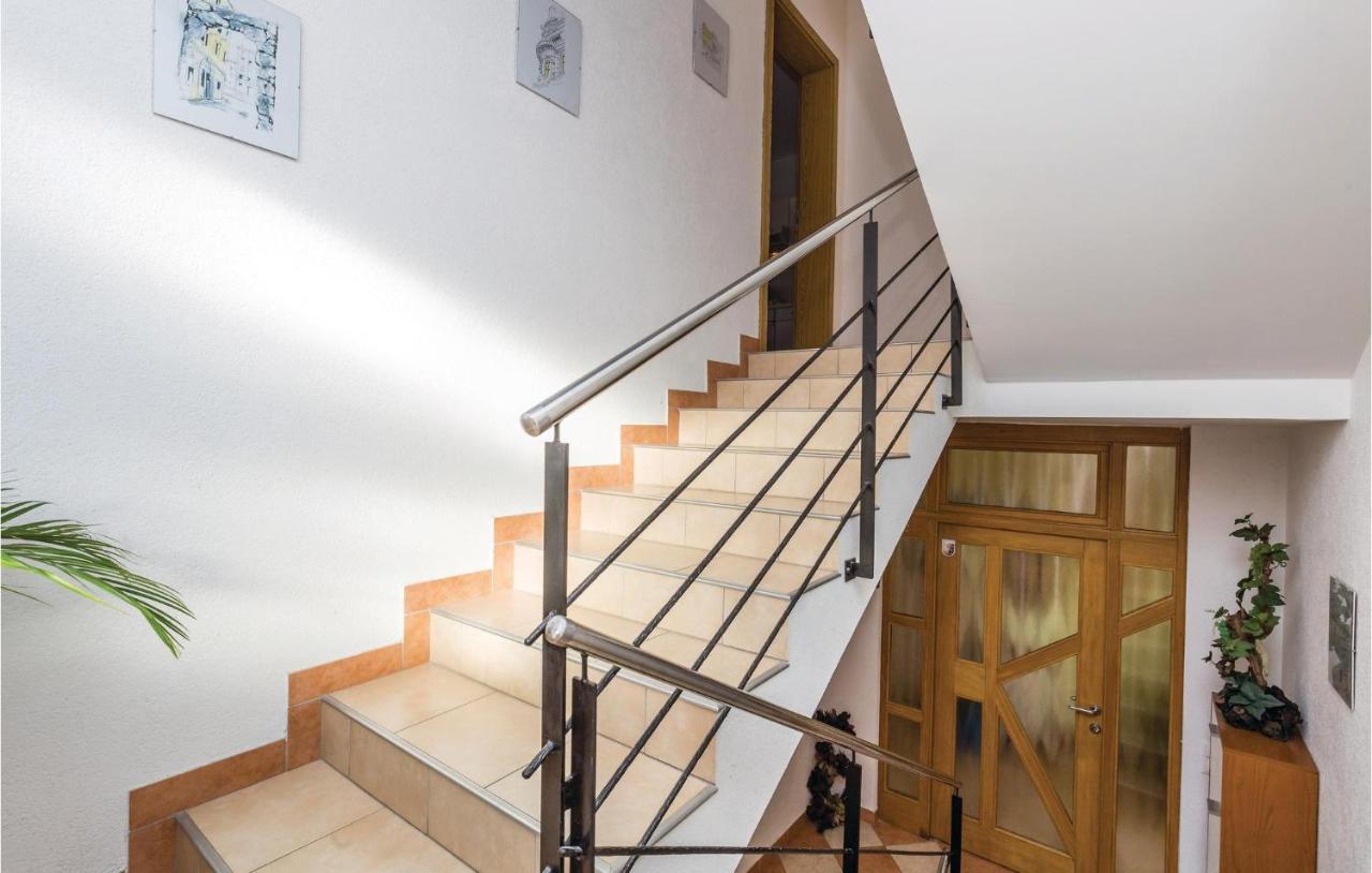 Stunning Apartment In Volosko With House Sea View Екстер'єр фото