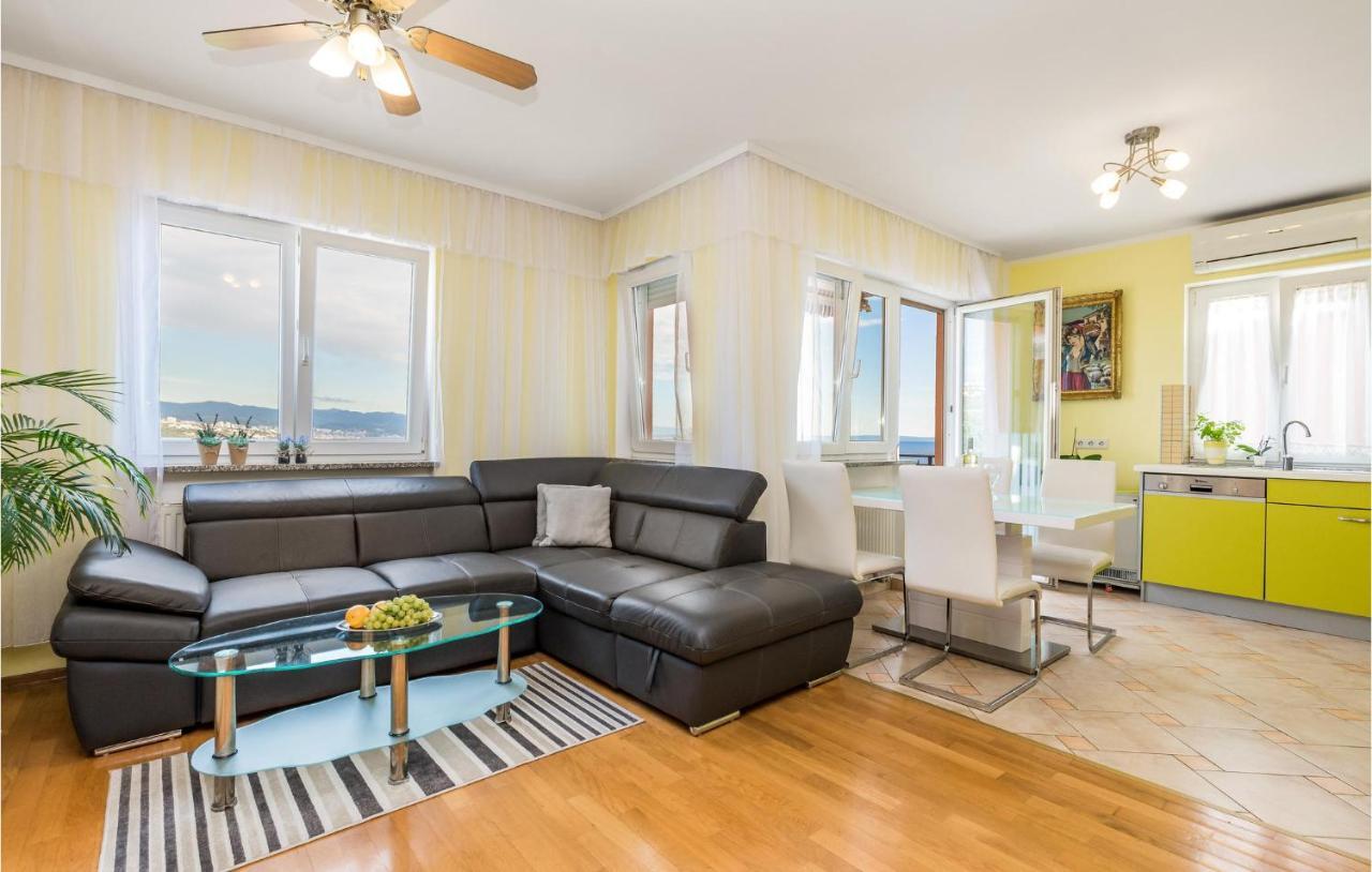 Stunning Apartment In Volosko With House Sea View Екстер'єр фото